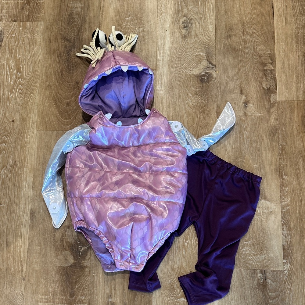 pottery barn boo costume